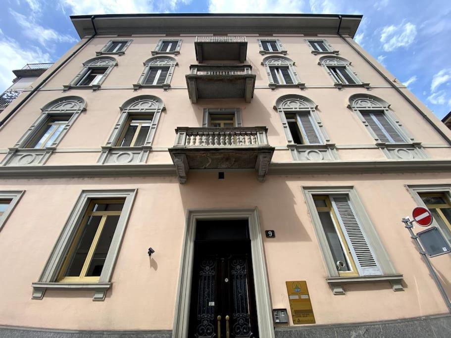 Cozy Apartment By The The Lake Of Lugano Exterior foto